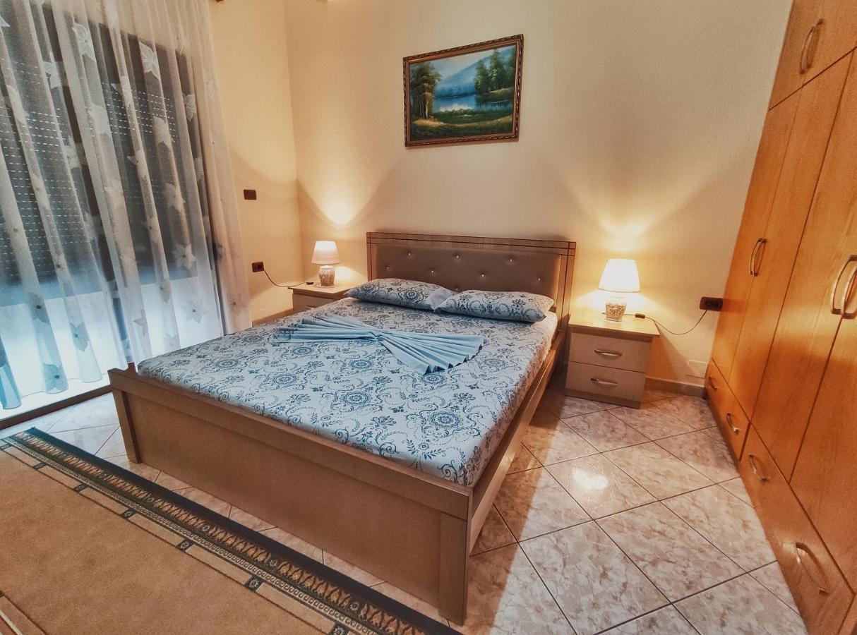 Artur'S Apartment Gjirokastër Dış mekan fotoğraf